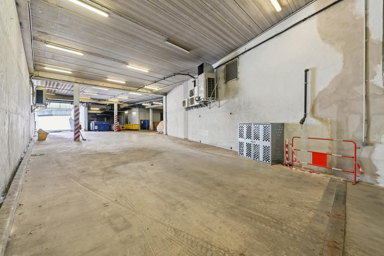 Local d'activité Vélizy-Villacoublay 4342m² Location local d'activité Vélizy-Villacoublay Yvelines OLACT2532629 11